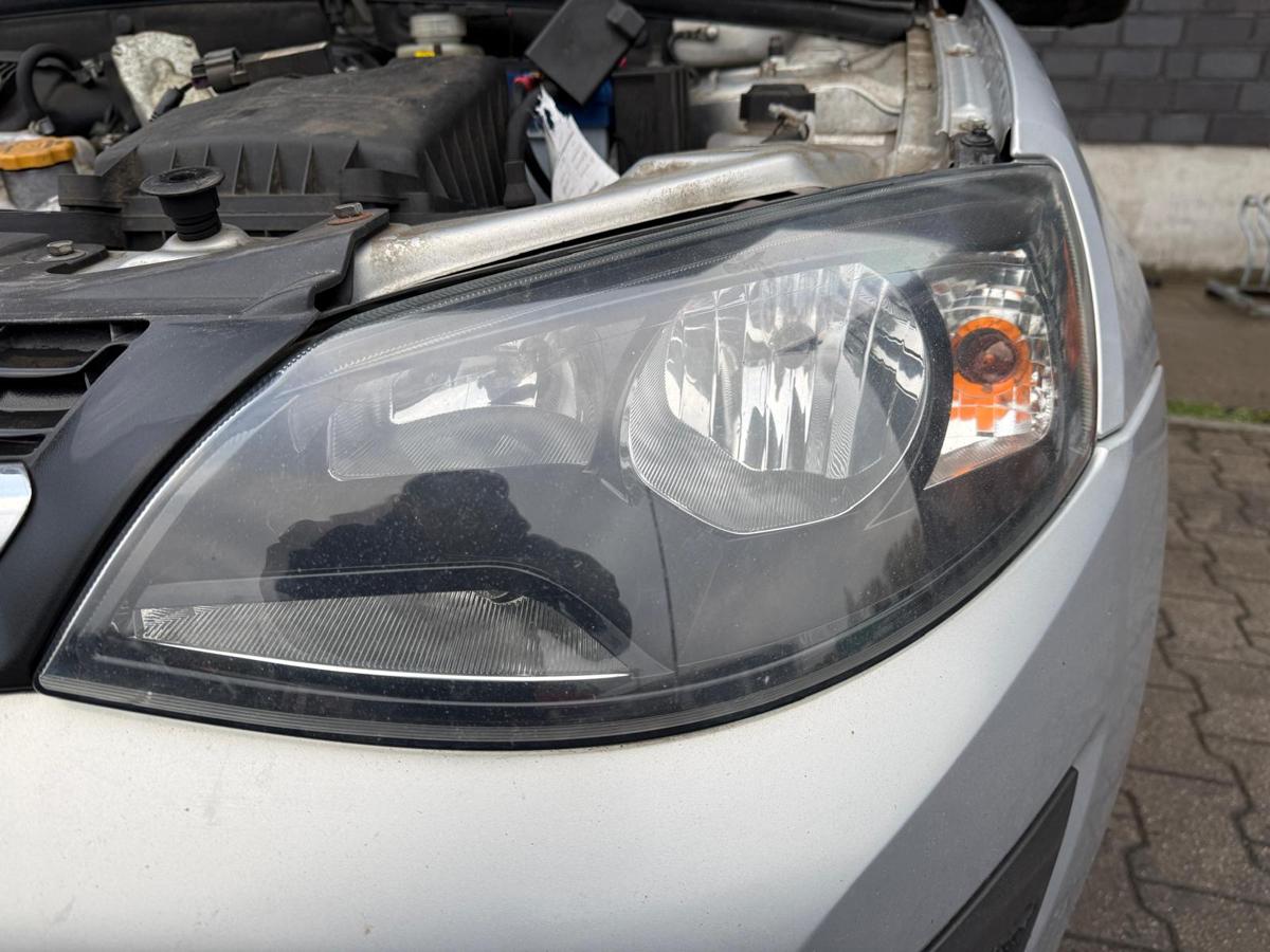 Lada Kalina 2 original Scheinwerfer links Halogen BJ15